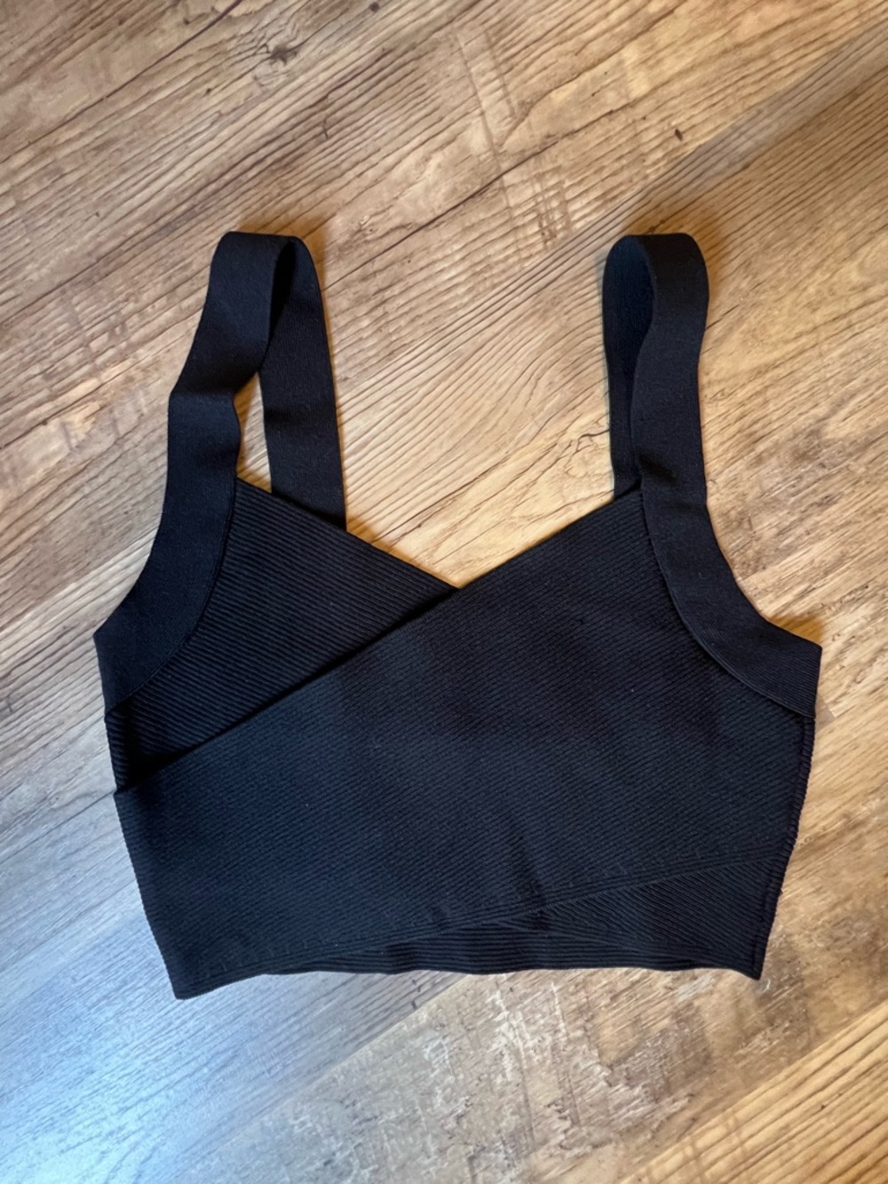 Babaton Aritzia Sculpt Knit Greek Tank—Black